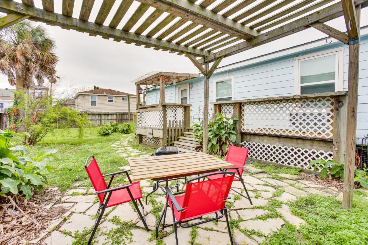 Galveston Cottage About 1 Mi To Beach Pet Friendly! Εξωτερικό φωτογραφία