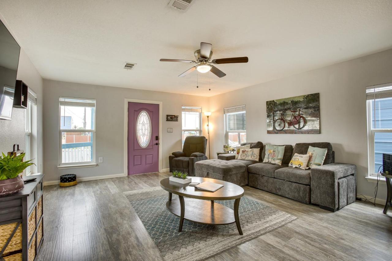Galveston Cottage About 1 Mi To Beach Pet Friendly! Εξωτερικό φωτογραφία